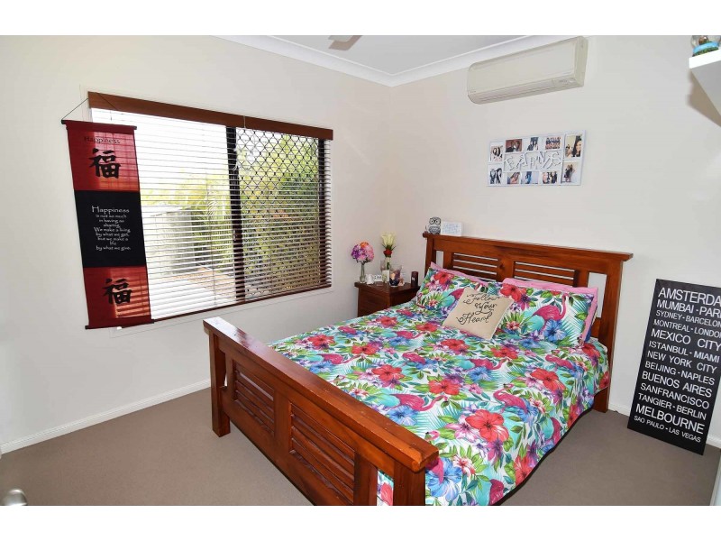 35 Estate Avenue, Toll QLD 4820