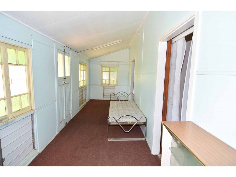 1 Dundee Lane, Charters Towers QLD 4820