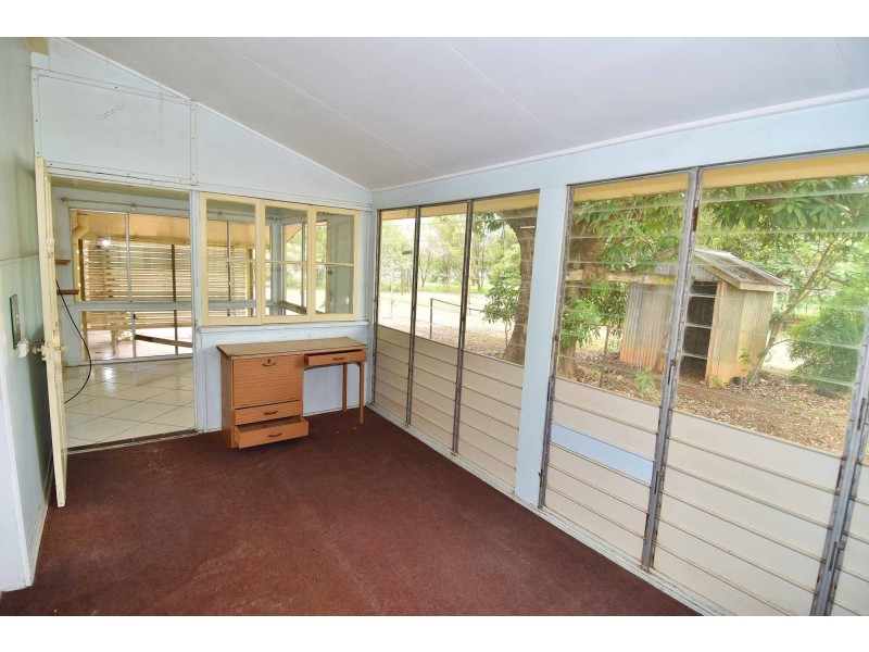 1 Dundee Lane, Charters Towers QLD 4820