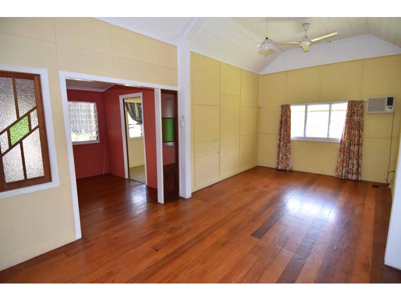23 Baker Street, Richmond Hill QLD 4820
