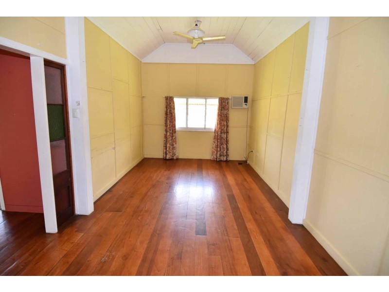 23 Baker Street, Richmond Hill QLD 4820