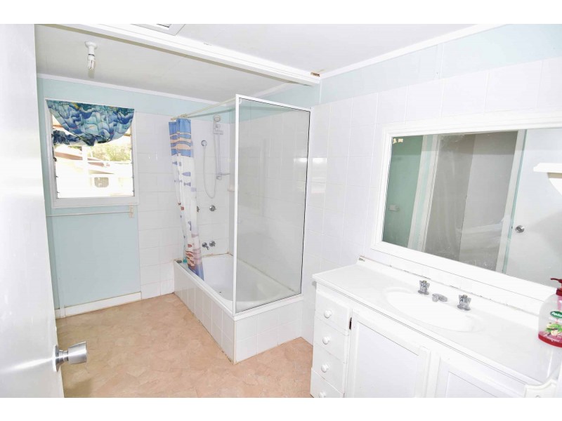 23 Baker Street, Richmond Hill QLD 4820