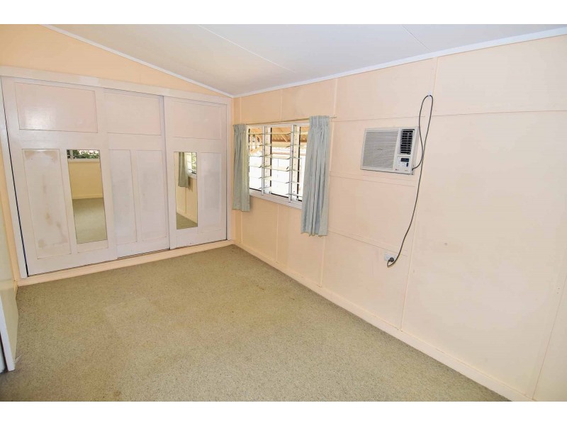 23 Baker Street, Richmond Hill QLD 4820