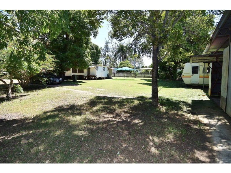 27 Rainbow Road, Charters Towers QLD 4820