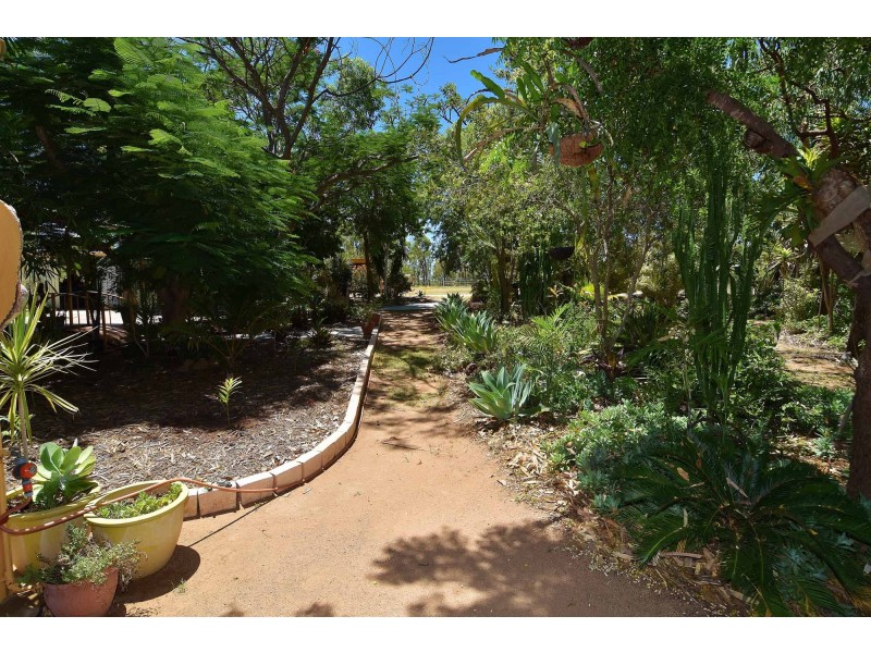 62 Wokolena Lane, Charters Towers QLD 4820