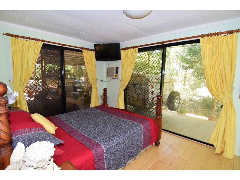 62 Wokolena Lane, Charters Towers QLD 4820