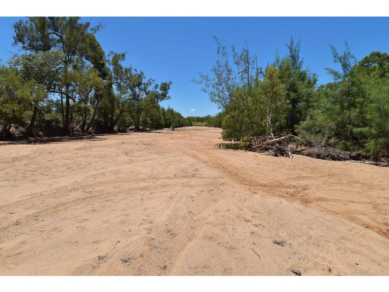 62 Wokolena Lane, Charters Towers QLD 4820