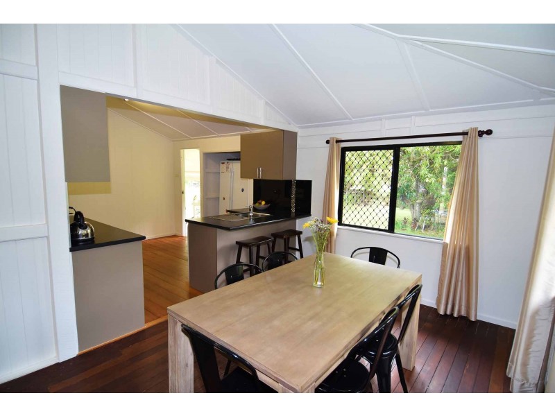 77 Mary Street, Charters Towers QLD 4820