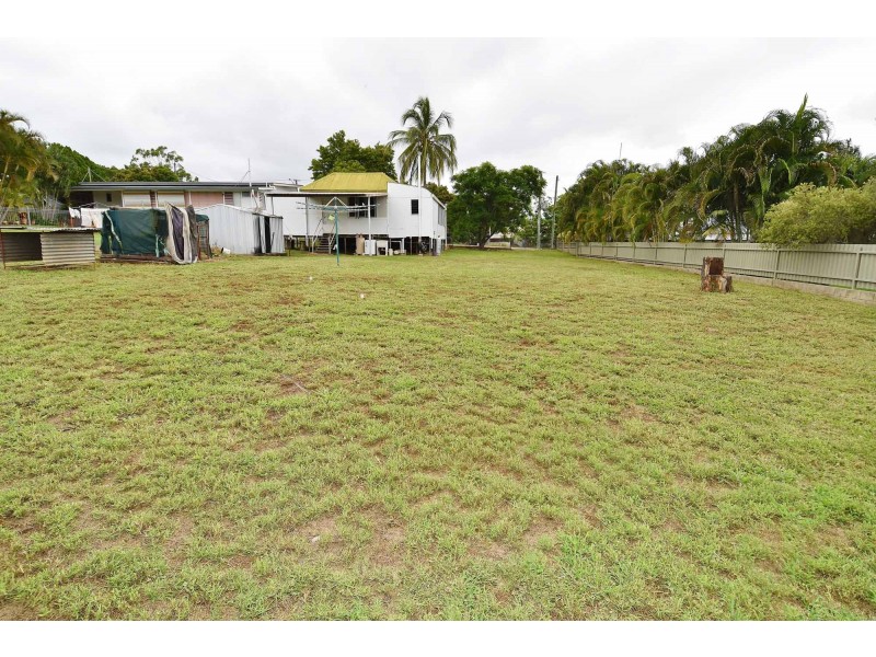 32 Daydawn Road, Charters Towers QLD 4820