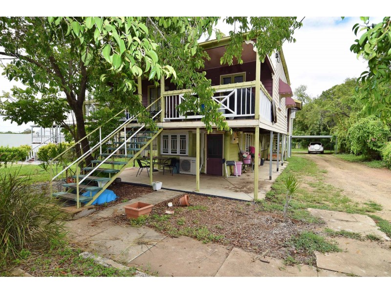 212 Gill Street, Charters Towers QLD 4820