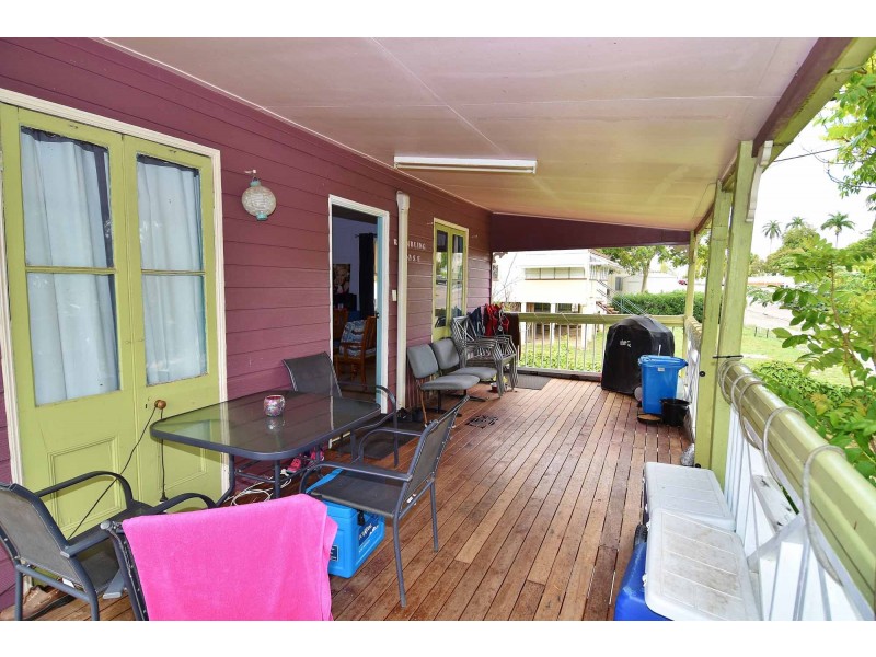 212 Gill Street, Charters Towers QLD 4820