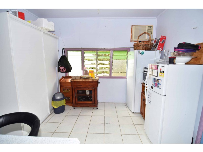 212 Gill Street, Charters Towers QLD 4820