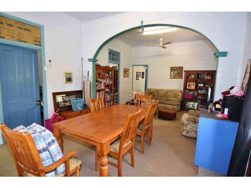 212 Gill Street, Charters Towers QLD 4820