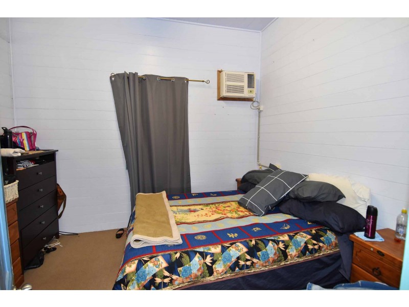 212 Gill Street, Charters Towers QLD 4820