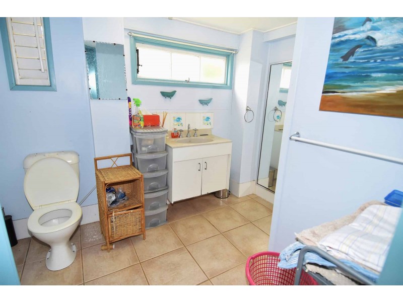 212 Gill Street, Charters Towers QLD 4820