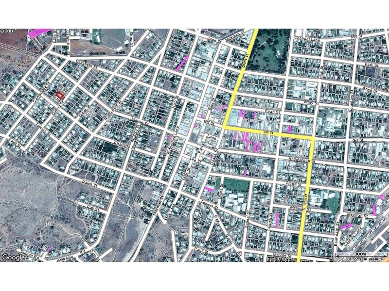 12 Oxford Street, Charters Towers QLD 4820