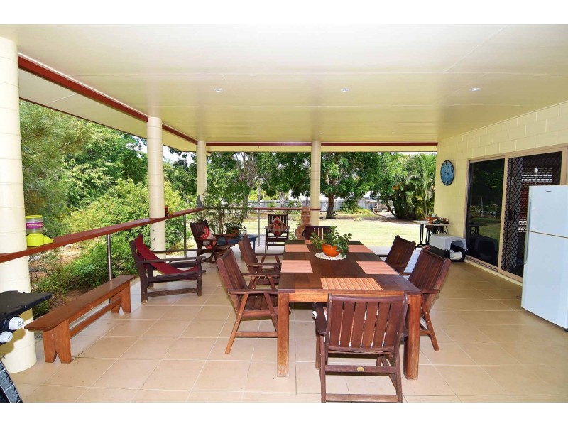 8 Tram Street, Charters Towers QLD 4820