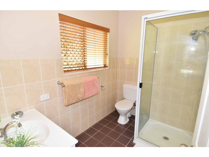 8 Tram Street, Charters Towers QLD 4820