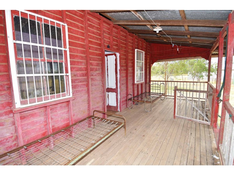 L20 Lynd Highway, Charters Towers QLD 4820