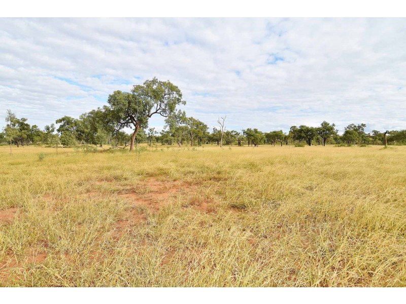 L20 Lynd Highway, Charters Towers QLD 4820