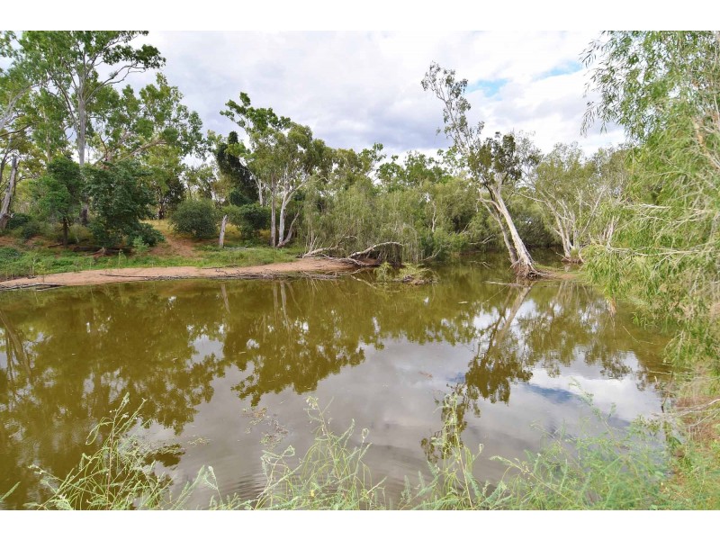 L20 Lynd Highway, Charters Towers QLD 4820