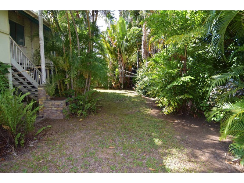 8 Anne Street, Charters Towers QLD 4820