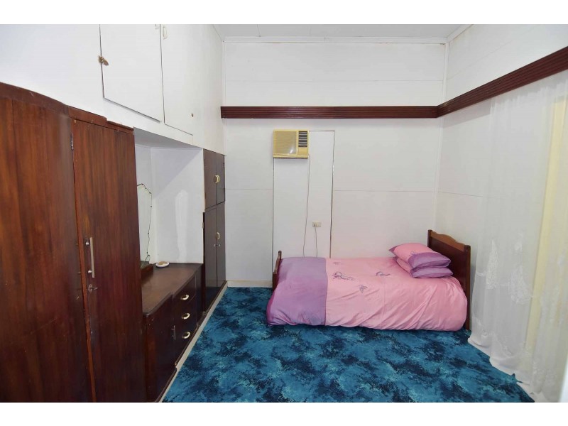 8 Anne Street, Charters Towers QLD 4820