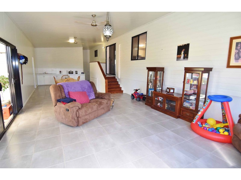 276 Sandy Creek Road, Southern Cross QLD 4820