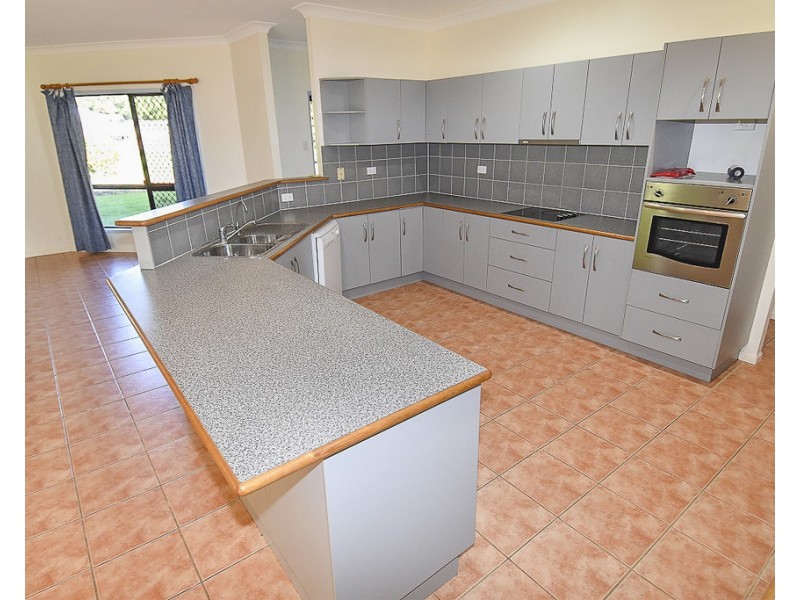 24 Gordon Street, Richmond Hill QLD 4820