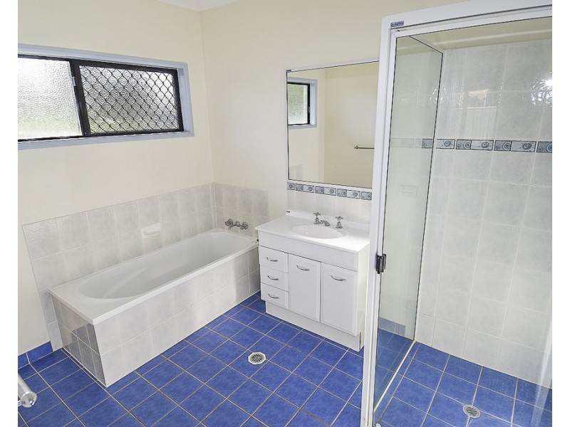 24 Gordon Street, Richmond Hill QLD 4820