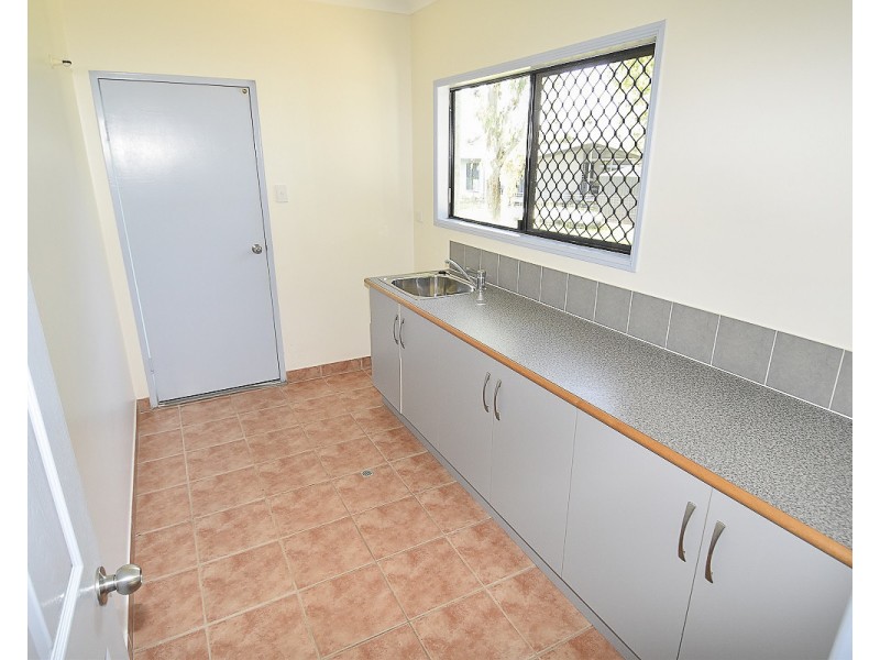 24 Gordon Street, Richmond Hill QLD 4820