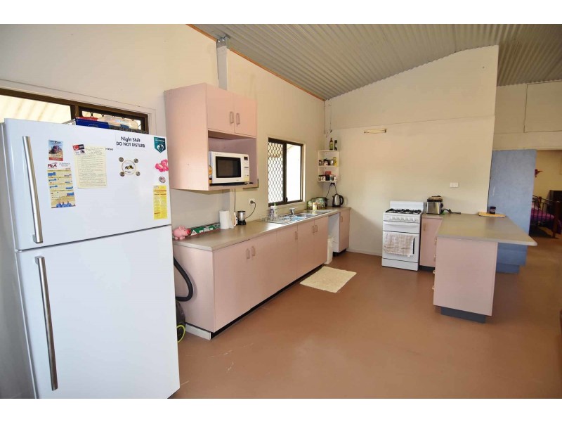 104 Picnic Creek Road, Charters Towers QLD 4820