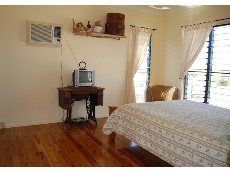 20 Kirkbride Road, Charters Towers QLD 4820