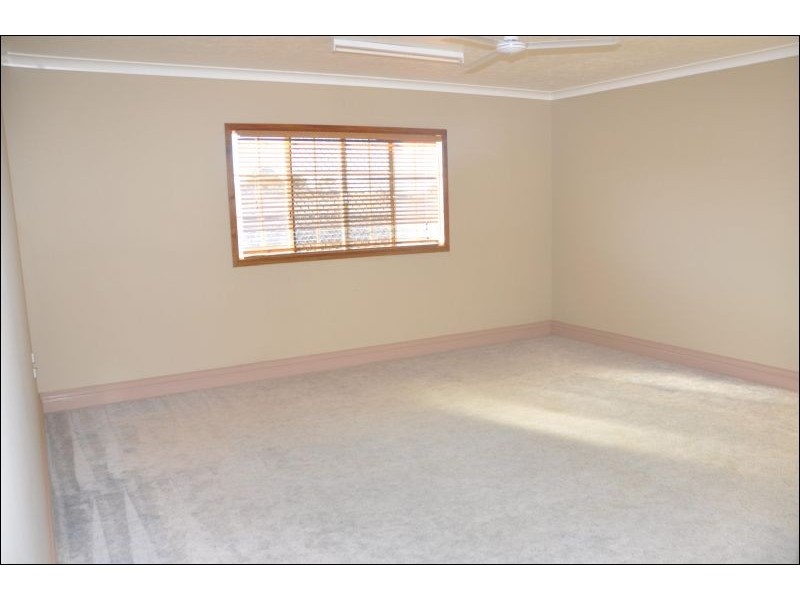 27 Scrubby Creek Road, Southern Cross QLD 4820