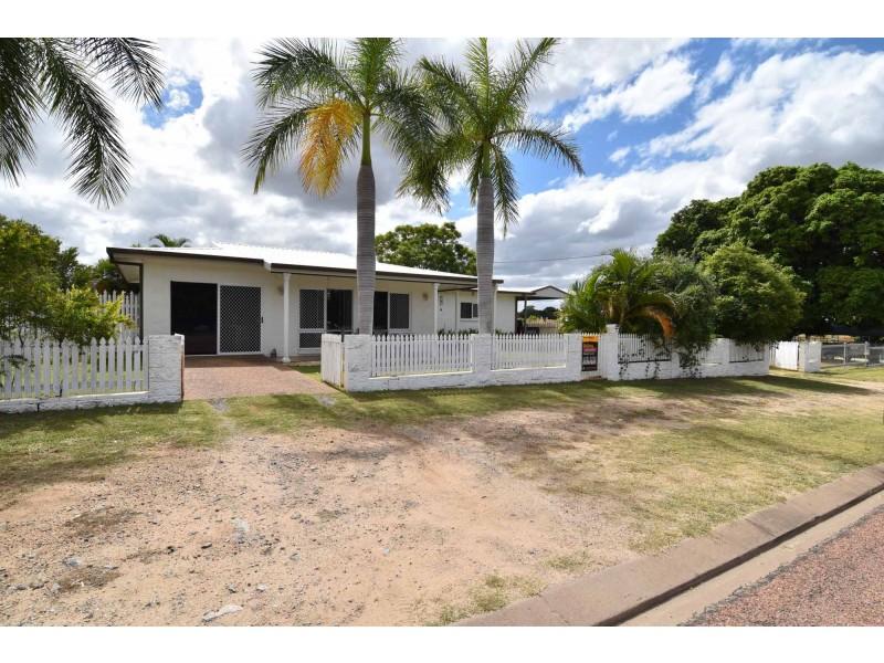 25 Armstrong Road, Queenton QLD 4820