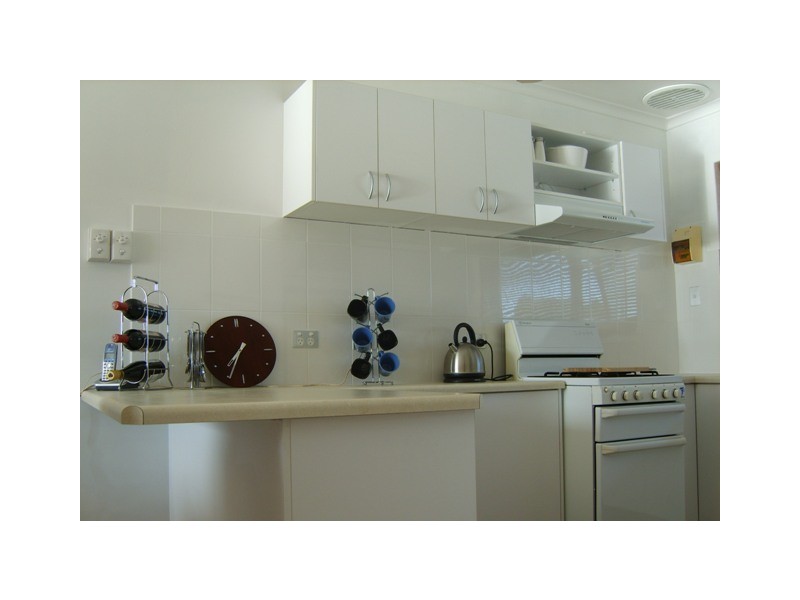 U18/17 Caroline Street, Glenelg North SA 5045