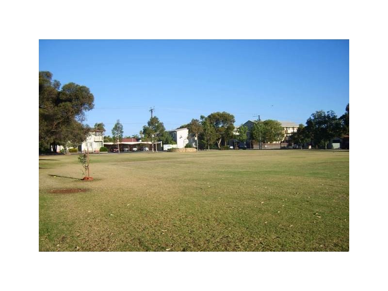 U18/17 Caroline Street, Glenelg North SA 5045