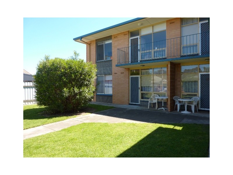 9 MacFarlane Street, Glenelg North SA 5045