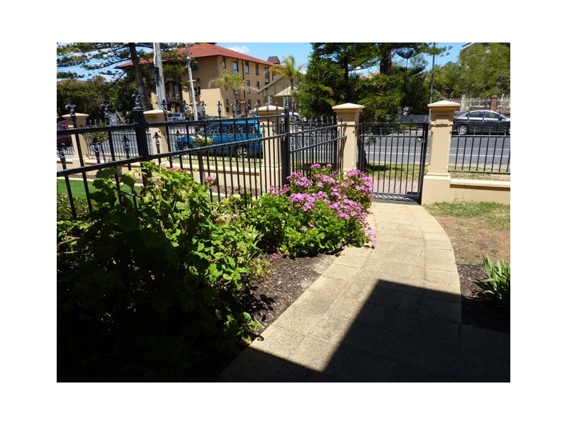 Glenelg South SA 5045