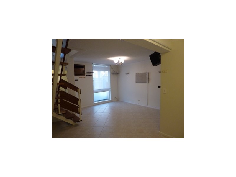 4/27 Wright Street, Henley Beach SA 5022