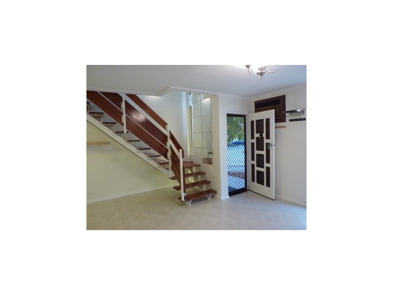 4/27 Wright Street, Henley Beach SA 5022