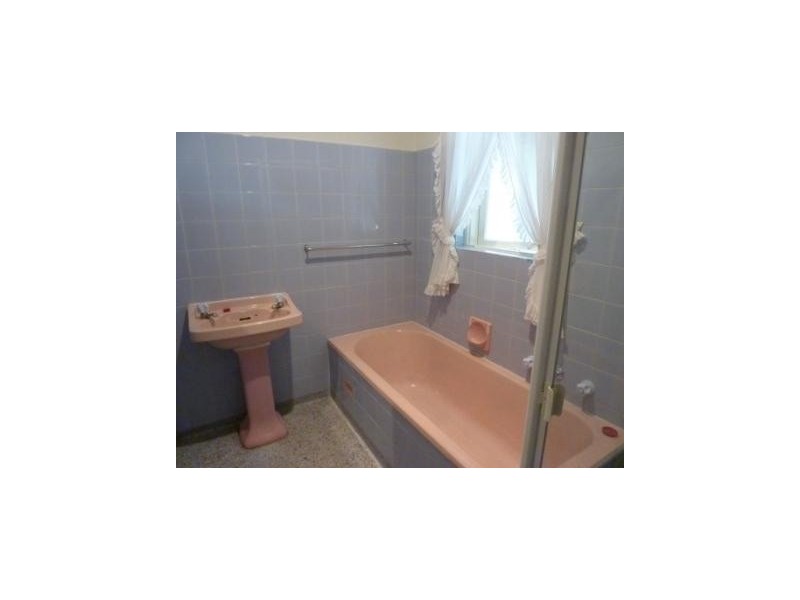 26 Dunn Ave, Findon SA 5023