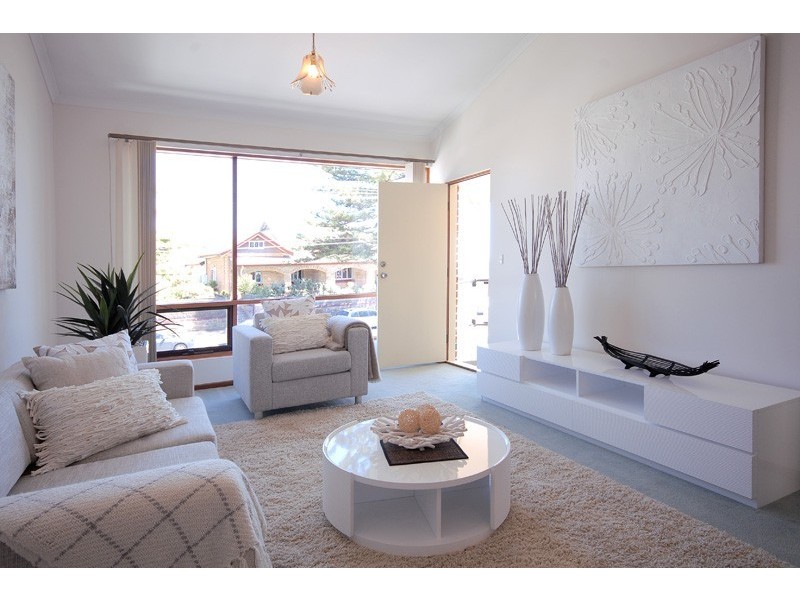 U3 35A South Esplanade (facing Broadway), Glenelg South SA 5045