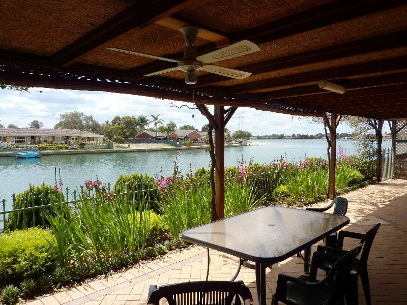 19 Dyer Court, West Lakes SA 5021