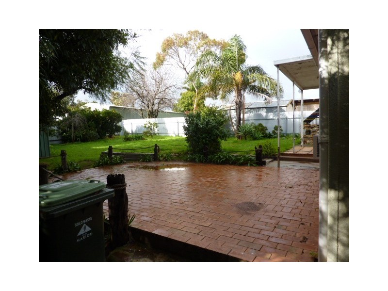 25 Neath Avenue, Dover Gardens SA 5048