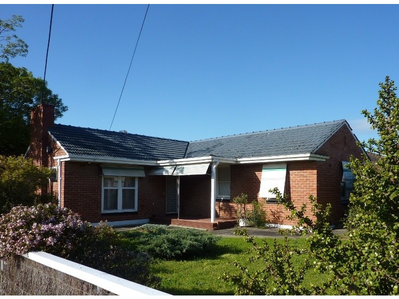 5 Norrie Avenue, Clovelly Park SA 5042