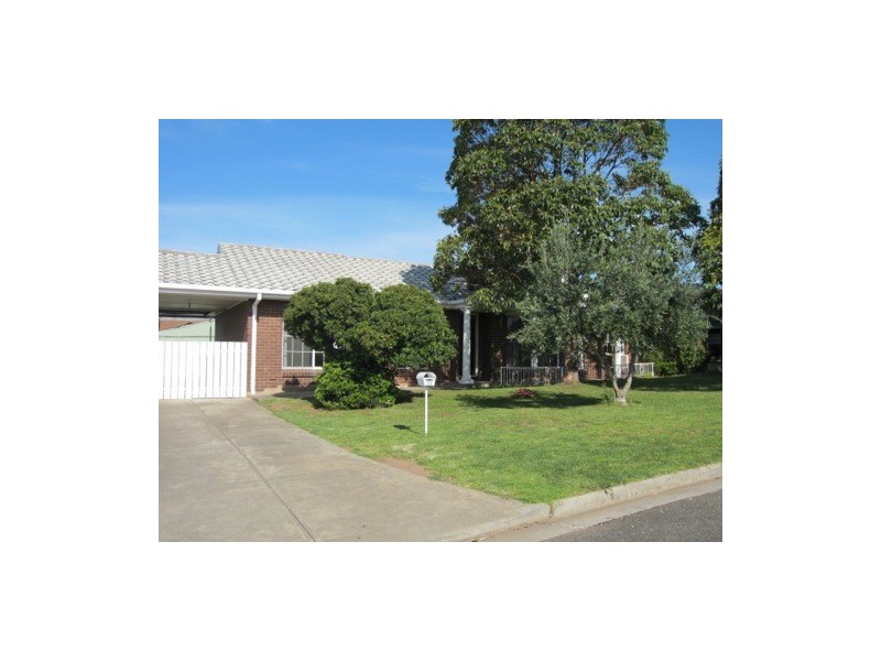 11 Carriabean Crescent, Happy Valley SA 5159