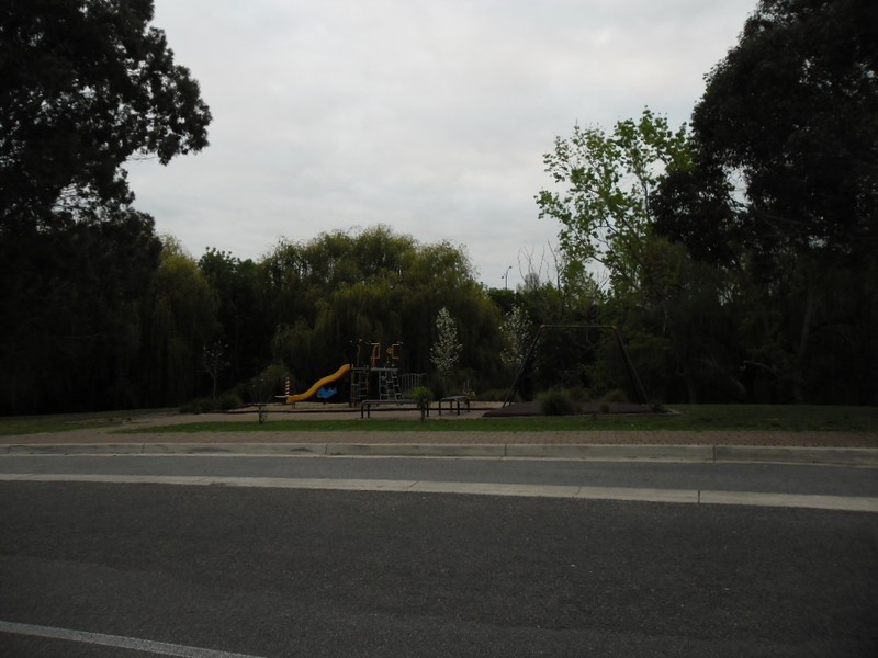 11 Carriabean Crescent, Happy Valley SA 5159