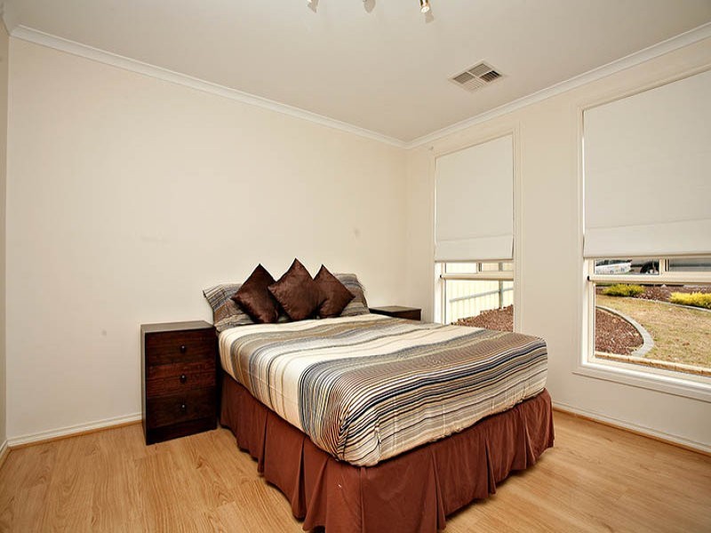 6 Francis Street, Happy Valley SA 5159