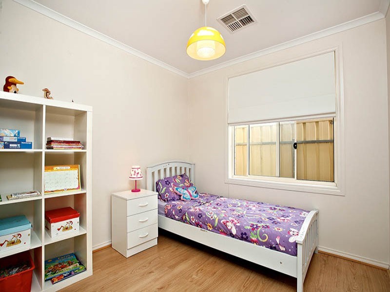 6 Francis Street, Happy Valley SA 5159